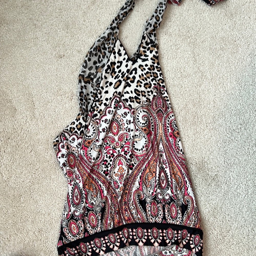 Fall halters top with tie